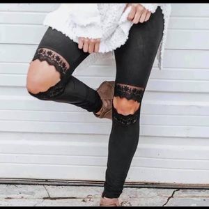 Black leggings with lace knee detail